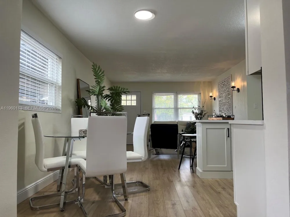 2253 Dordon Drive Melbourne, FL 32935