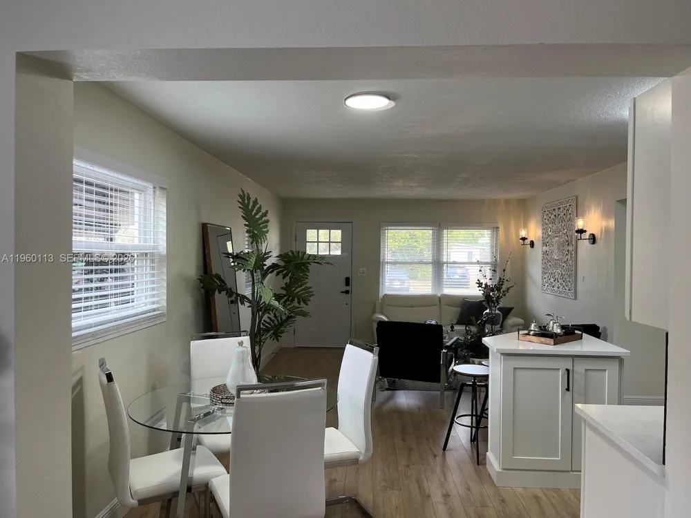 2253 Dordon Drive Melbourne, FL 32935