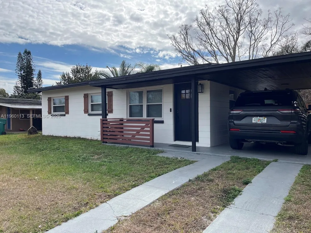 2253 Dordon Drive Melbourne, FL 32935