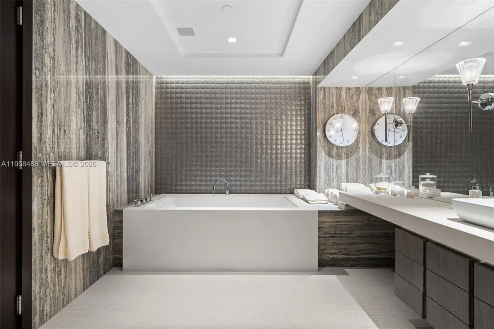 9999 Collins Ave #3E Bal Harbour, FL 33154