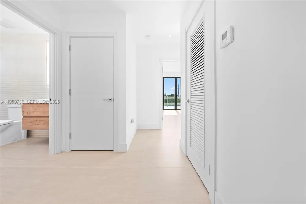 124 Orchid St Plantation Key, FL 33070