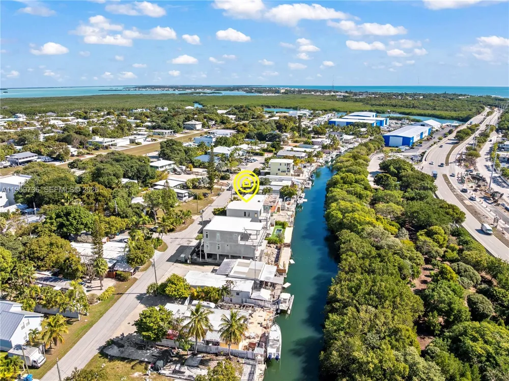 124 Orchid St Plantation Key, FL 33070