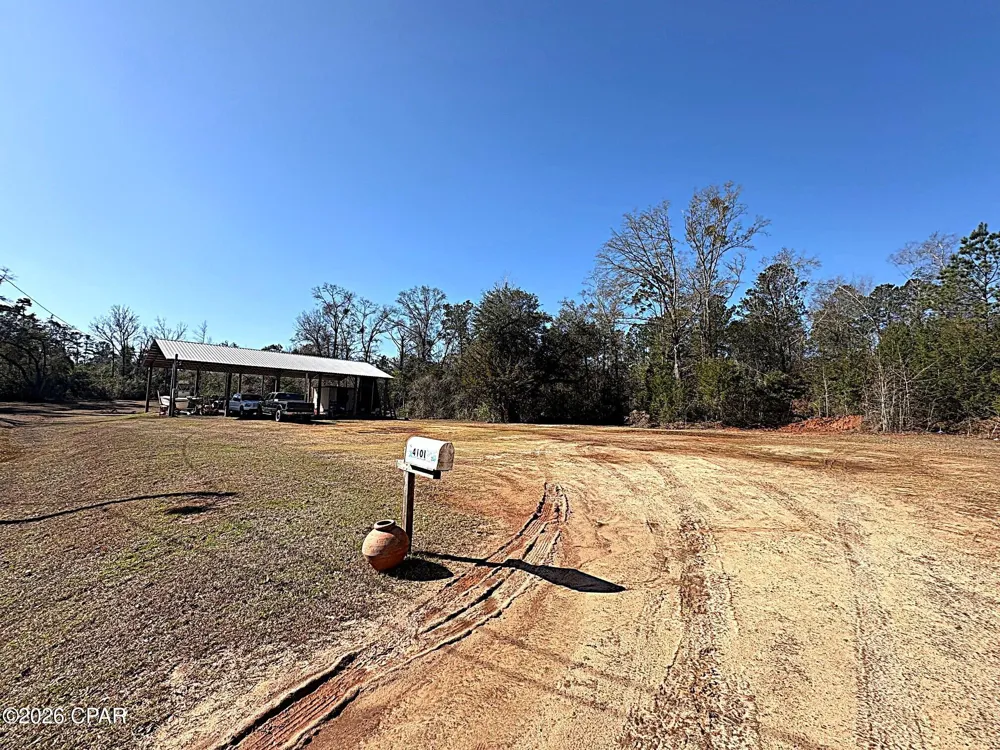 4101 Park Place Road Marianna, FL 32446