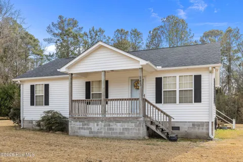 585 Roberts Road