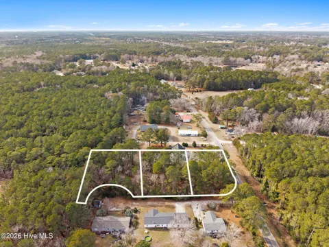 807 Crystal Court SW