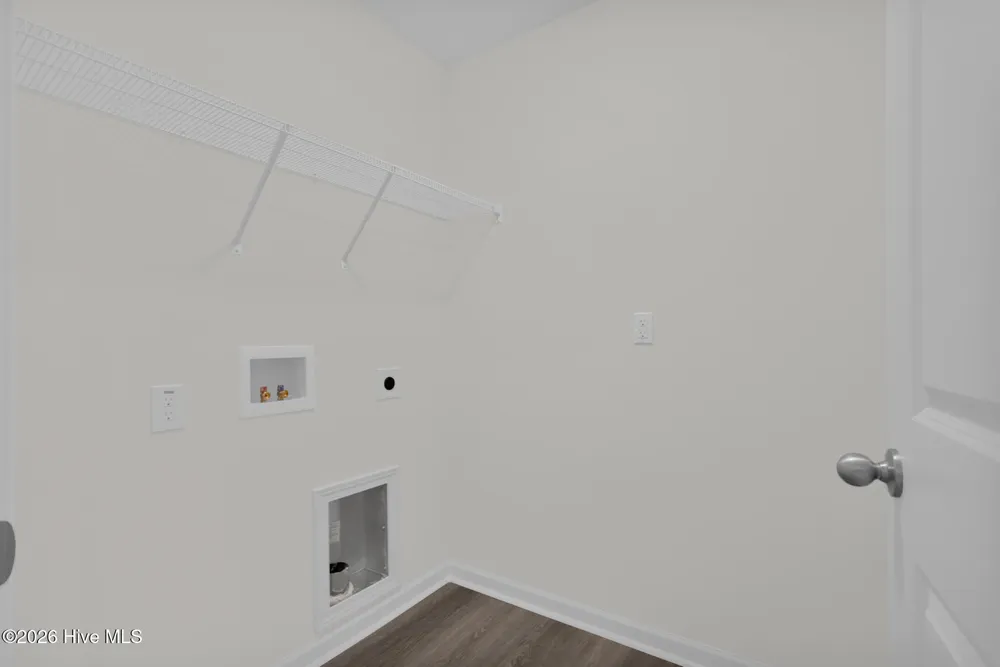 245 Buggy Top Lane Autryville, NC 28318