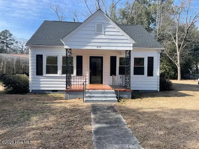 203 Allen Street Elizabethtown, NC 28337