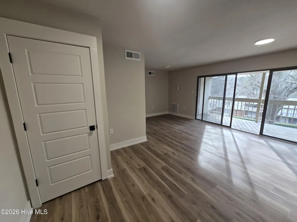 500 Umstead Drive #Unit 306 Chapel Hill, NC 27516