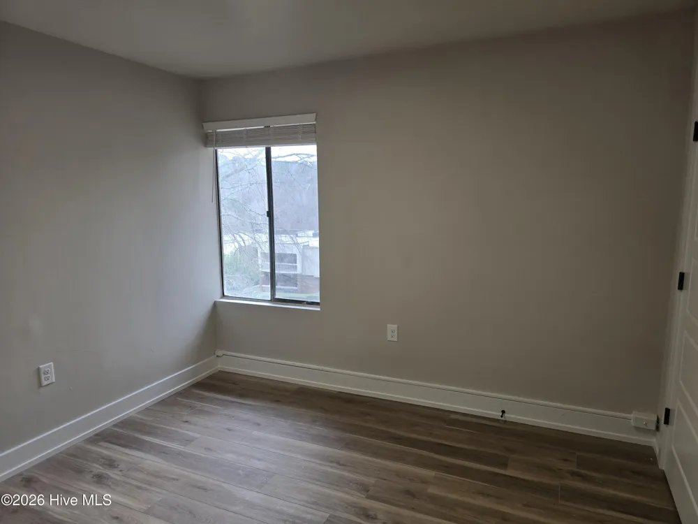 500 Umstead Drive #Unit 306 Chapel Hill, NC 27516