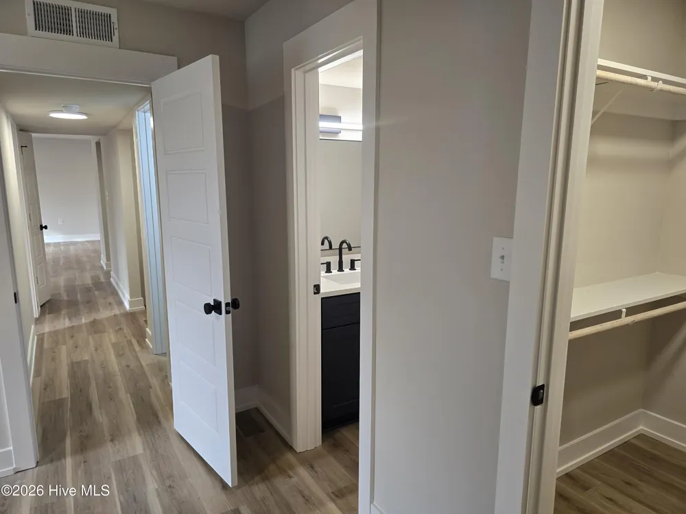 500 Umstead Drive #Unit 306 Chapel Hill, NC 27516