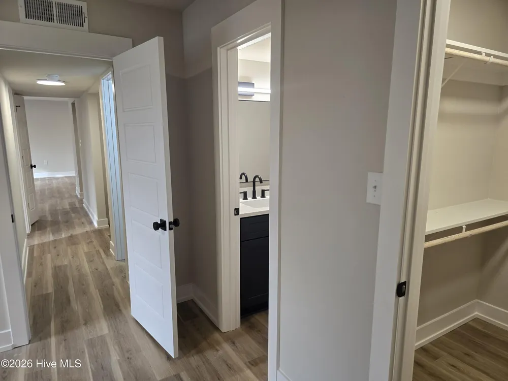500 Umstead Drive #Unit 306 Chapel Hill, NC 27516
