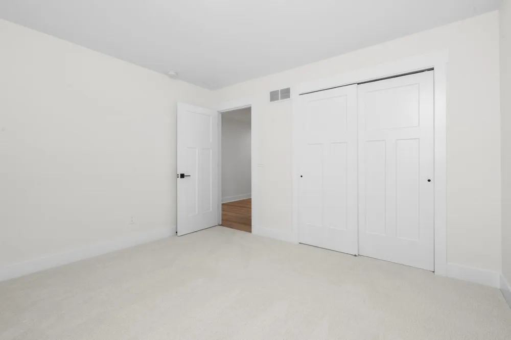 43492 Cottisford Street Northville, MI 48167