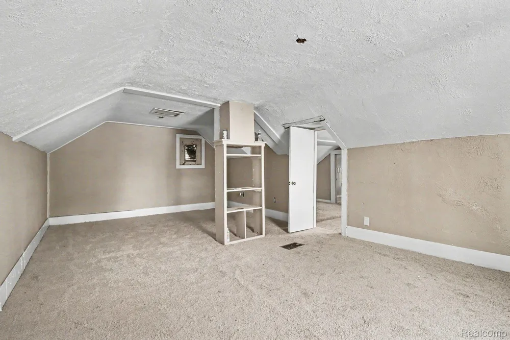 714 W 8TH STREET Monroe City, MI 48161