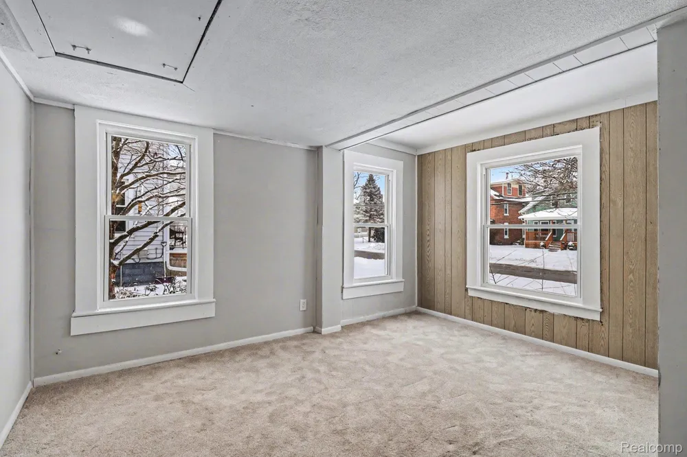 714 W 8TH STREET Monroe City, MI 48161