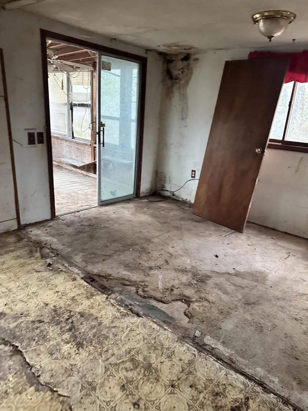 320 Lutzke Road Thomas Township, MI 48609