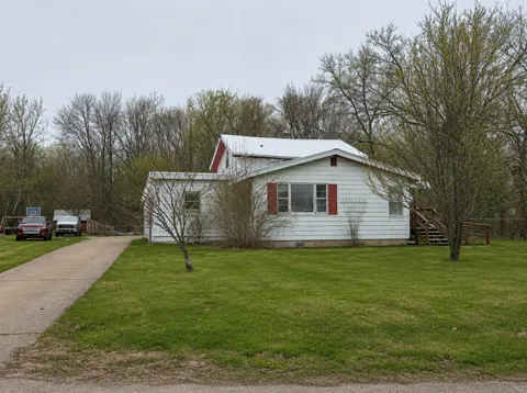 320 Lutzke Road