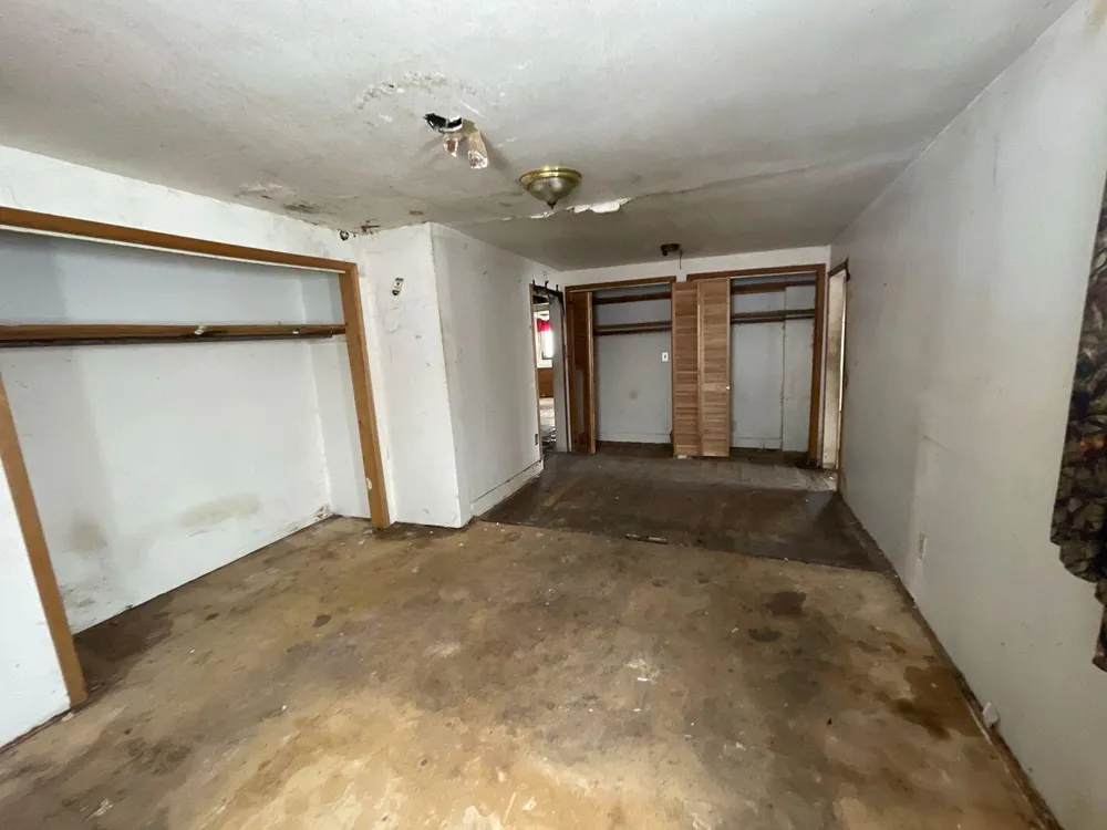 320 Lutzke Road Thomas Township, MI 48609