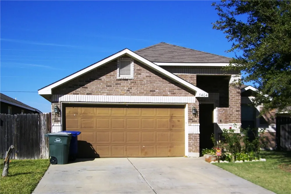 3404 Armando Pena Drive Laredo, TX 78046