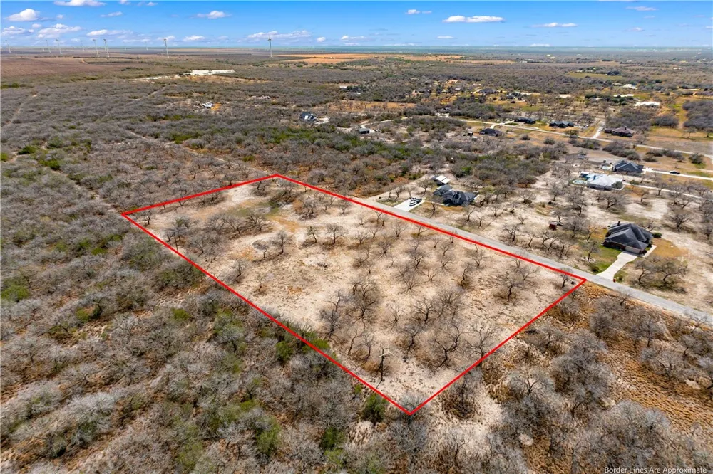53 Sunny Vale Mathis, TX 78368
