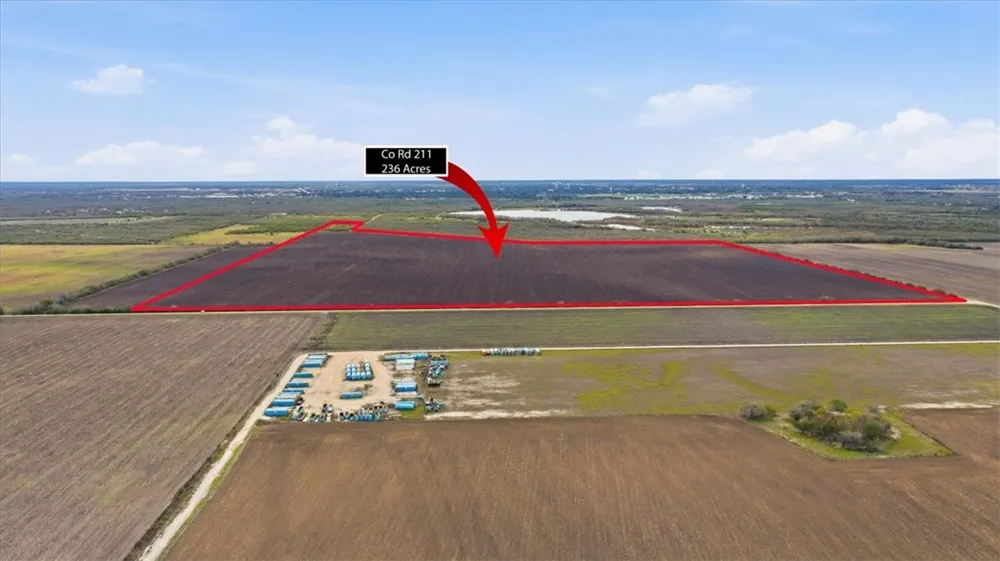 County Road 211 Alice, TX 78332