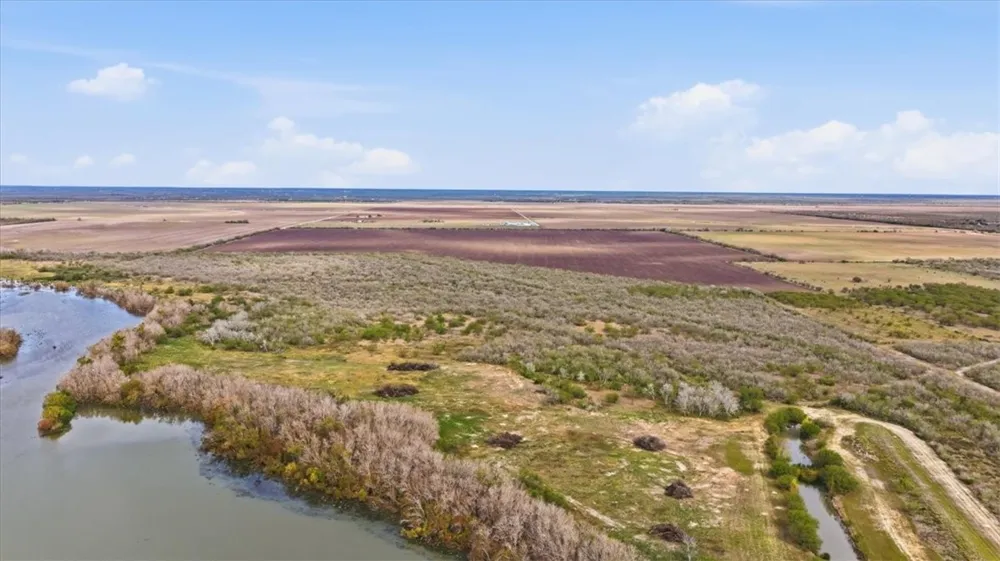 County Road 211 Alice, TX 78332