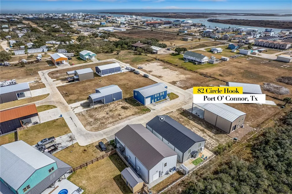 82 Circle Hook Port O'Connor, TX 77982