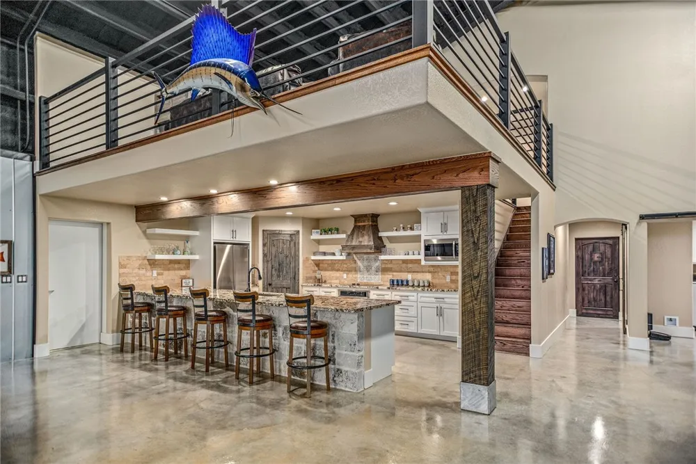 82 Circle Hook Port O'Connor, TX 77982