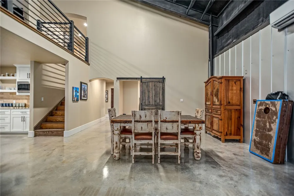 82 Circle Hook Port O'Connor, TX 77982