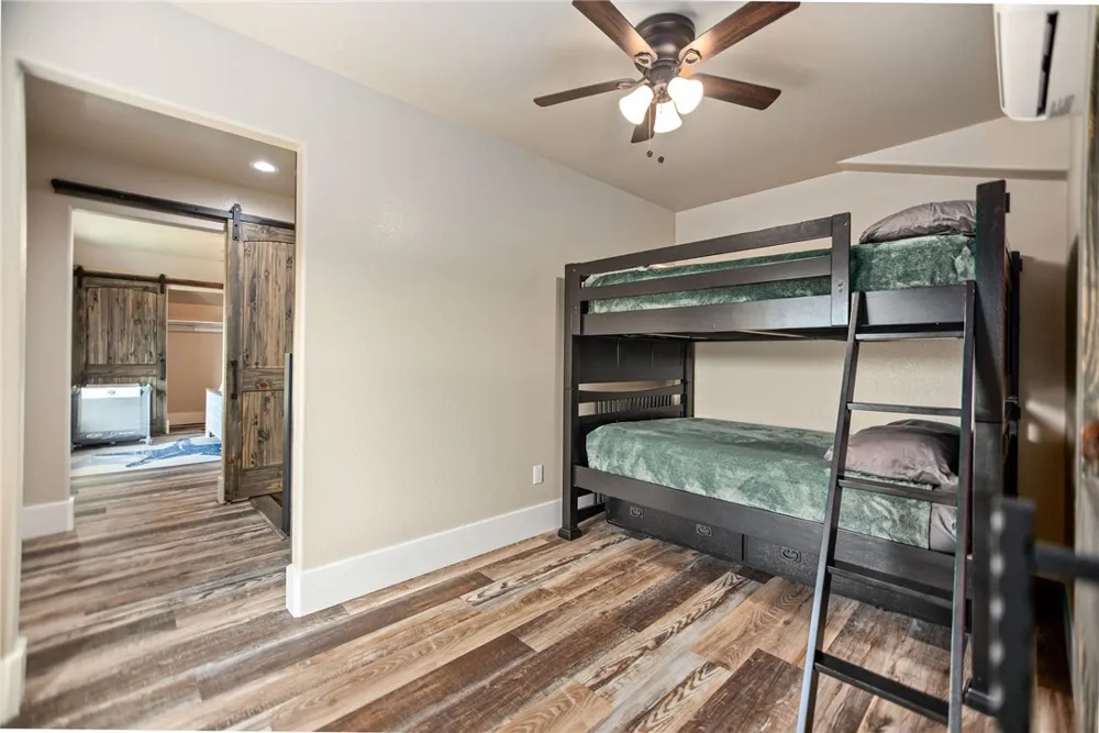 82 Circle Hook Port O'Connor, TX 77982