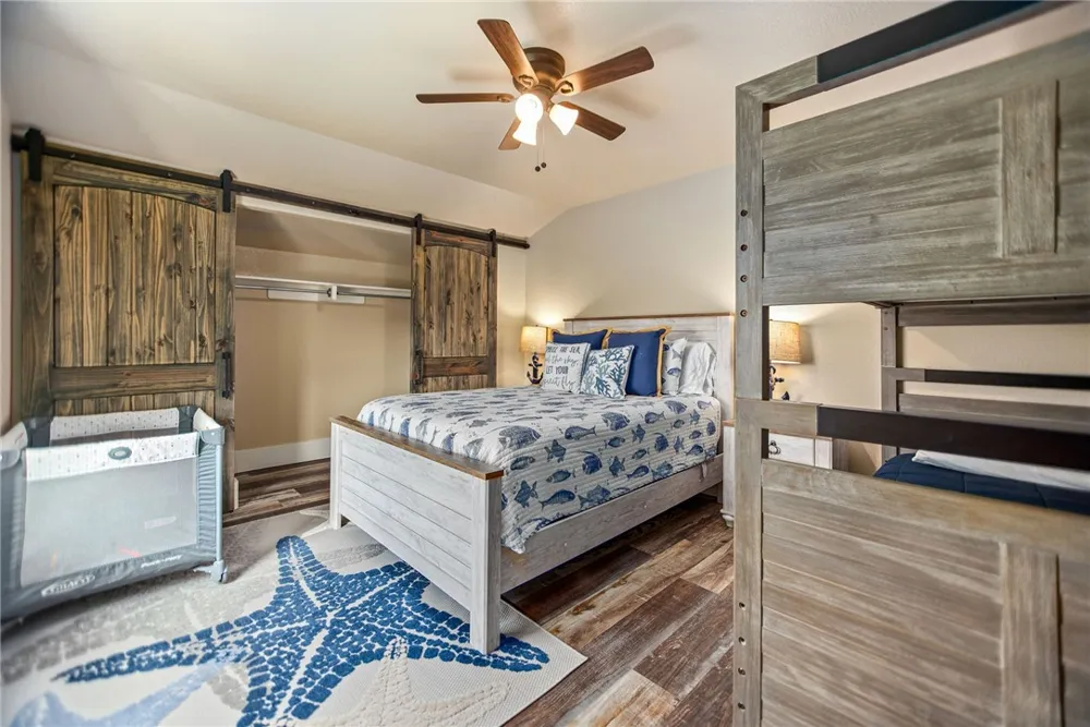 82 Circle Hook Port O'Connor, TX 77982