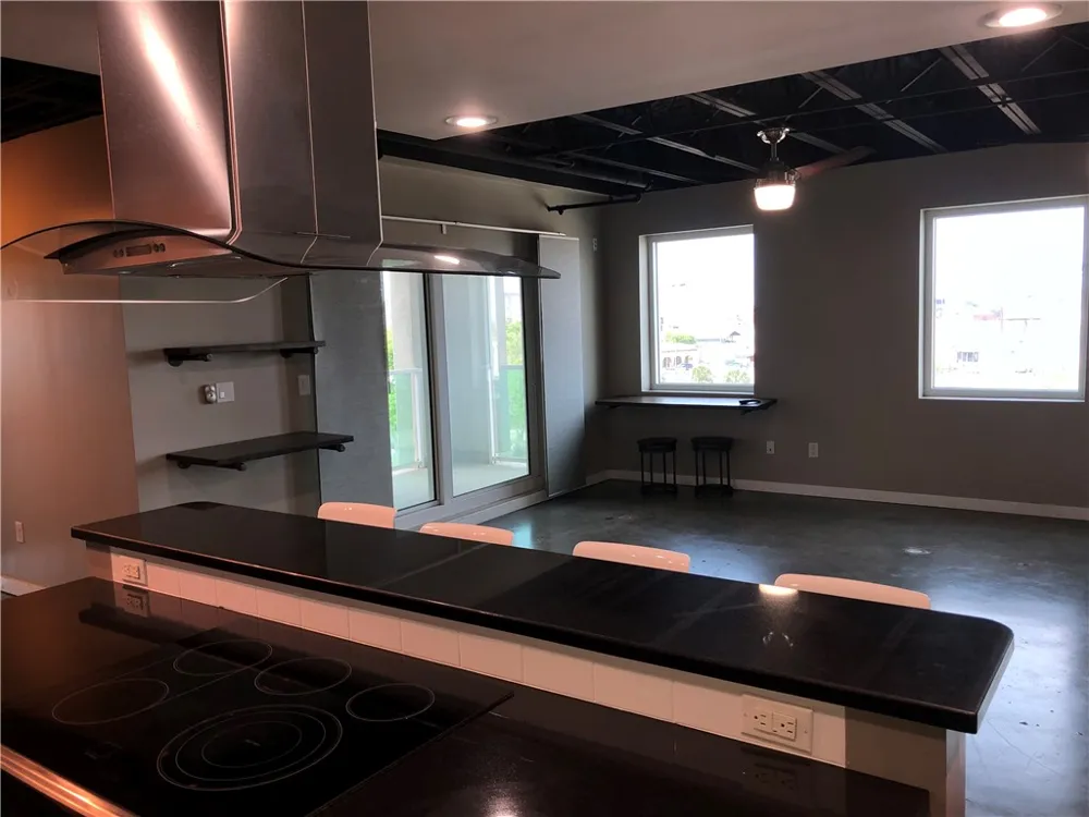 901 Upper Broadway Street #306 Corpus Christi, TX 78401