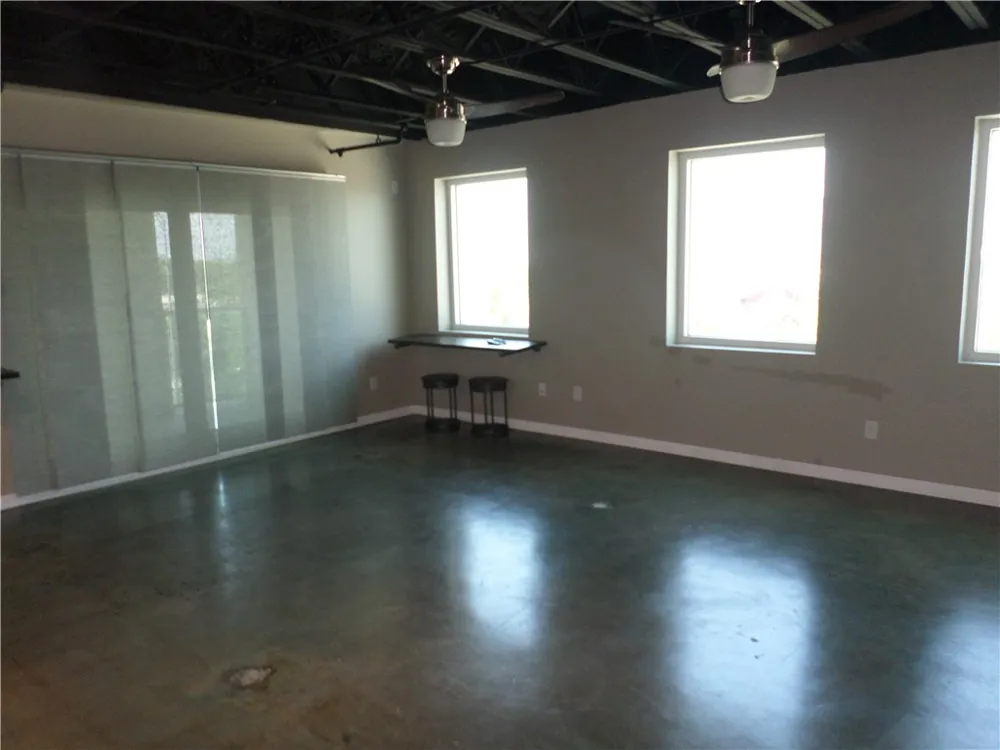 901 Upper Broadway Street #306 Corpus Christi, TX 78401