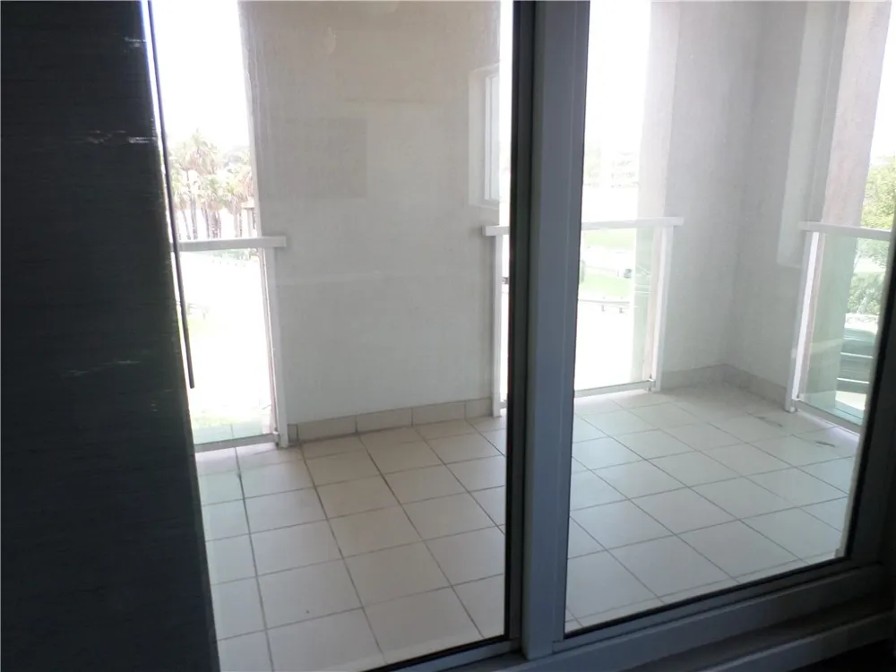 901 Upper Broadway Street #306 Corpus Christi, TX 78401