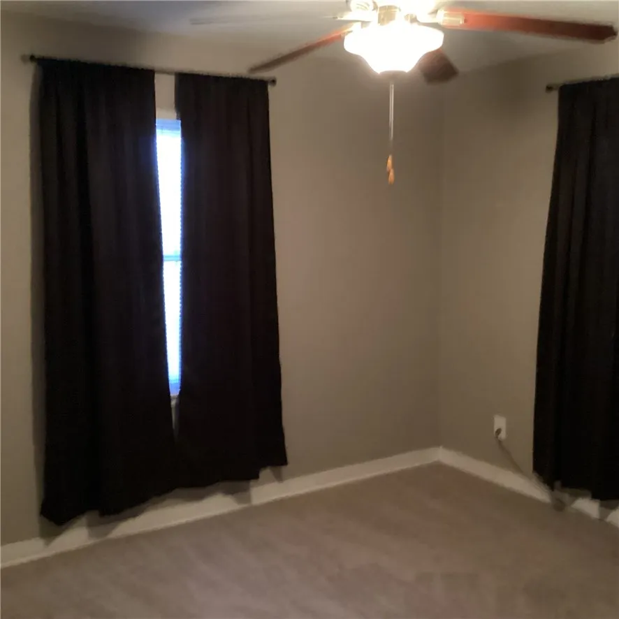 1112 E 4th Street Alice, TX 78332