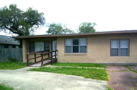 502 W Avenue A