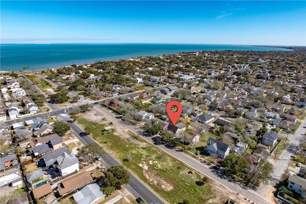 325 Louisiana Avenue Corpus Christi, TX 78404