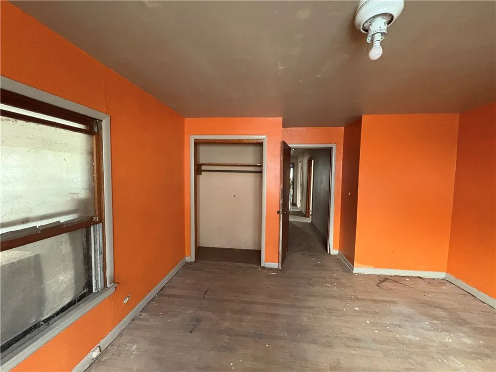 104 Charles Street S George West, TX 78022