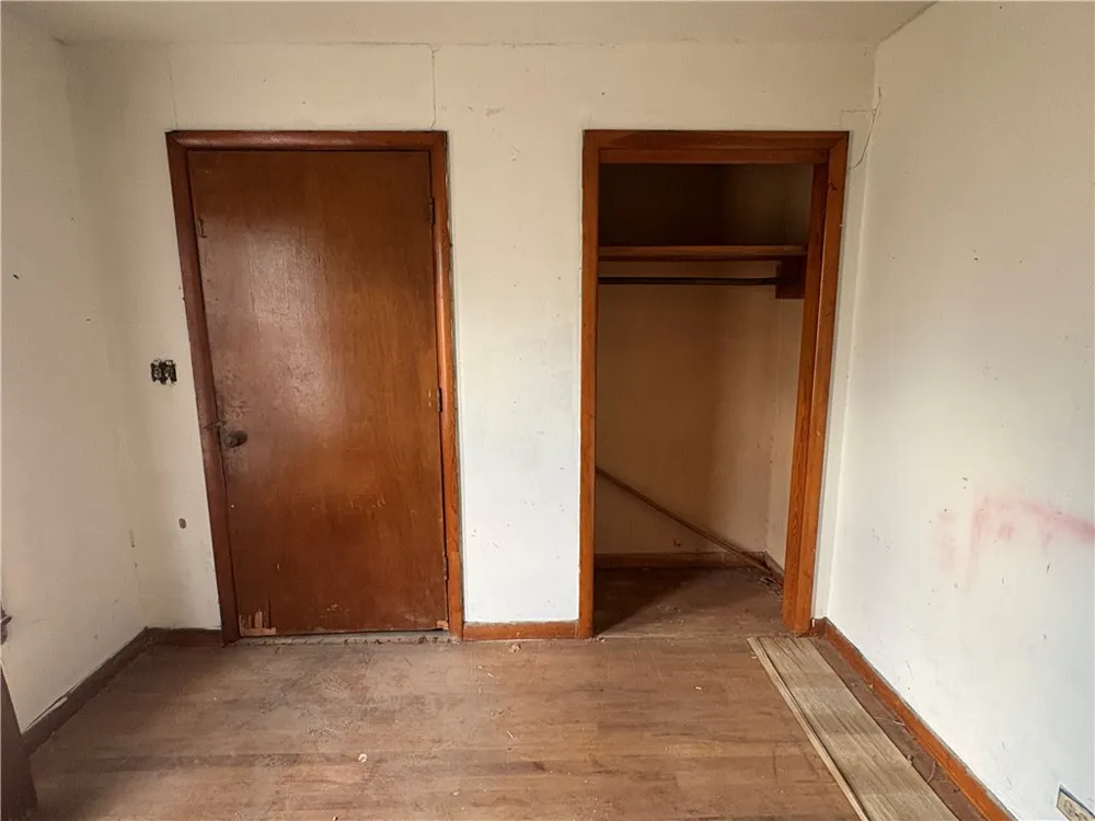 104 Charles Street S George West, TX 78022