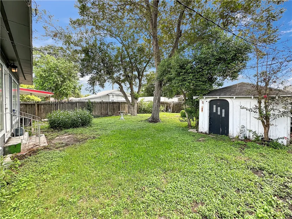 407 Palmero Street Corpus Christi, TX 78404