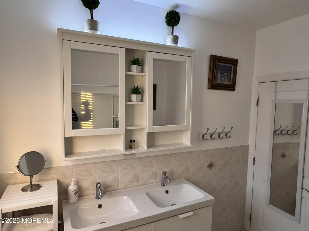 604 SE Central Avenue Seaside Park, NJ 08752