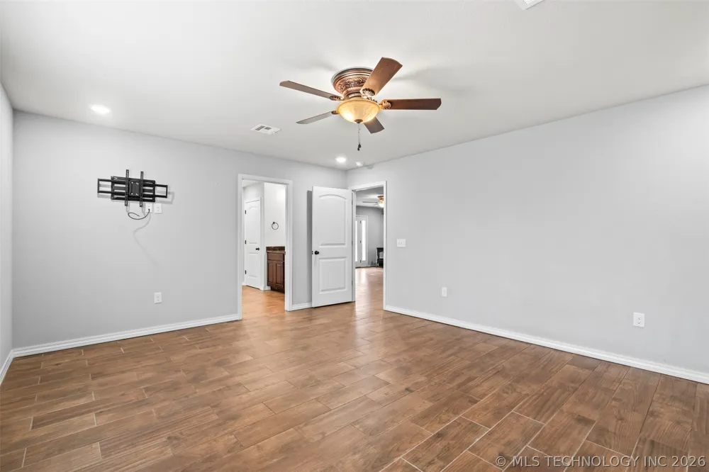 10704 Jackson Highway Lincoln, AR 72744