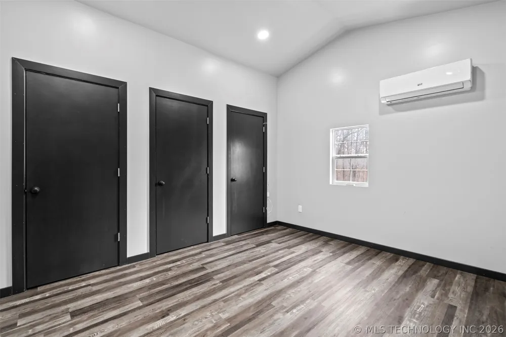 10704 Jackson Highway Lincoln, AR 72744