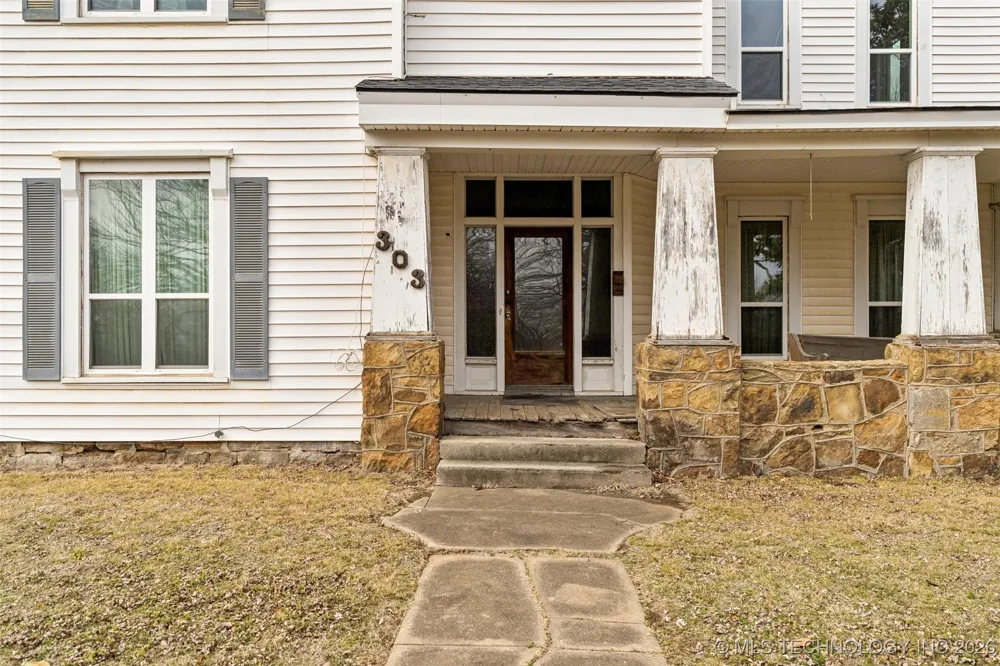 303 Smith Vinita, OK 74301