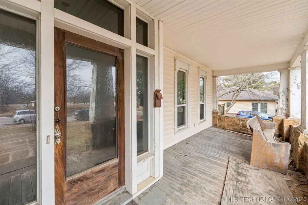 303 Smith Vinita, OK 74301