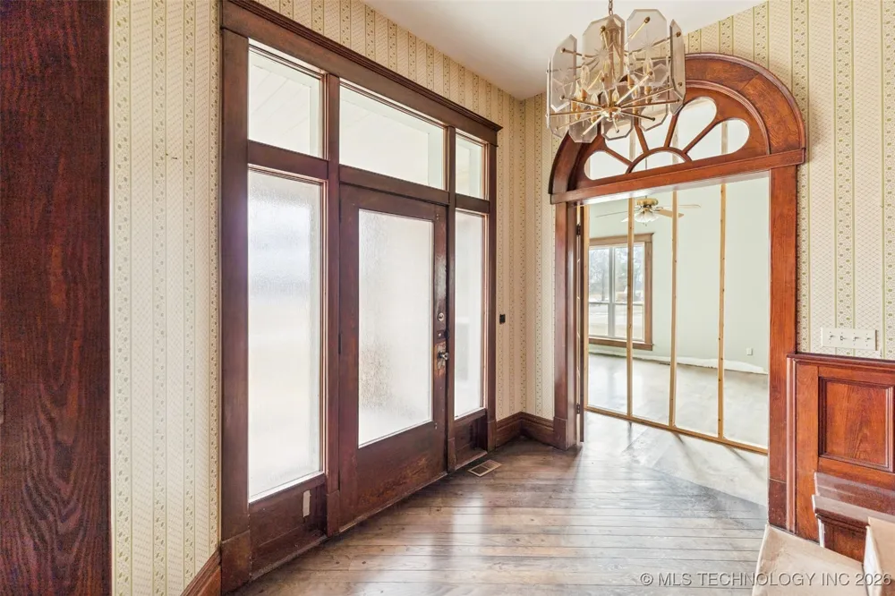 303 Smith Vinita, OK 74301