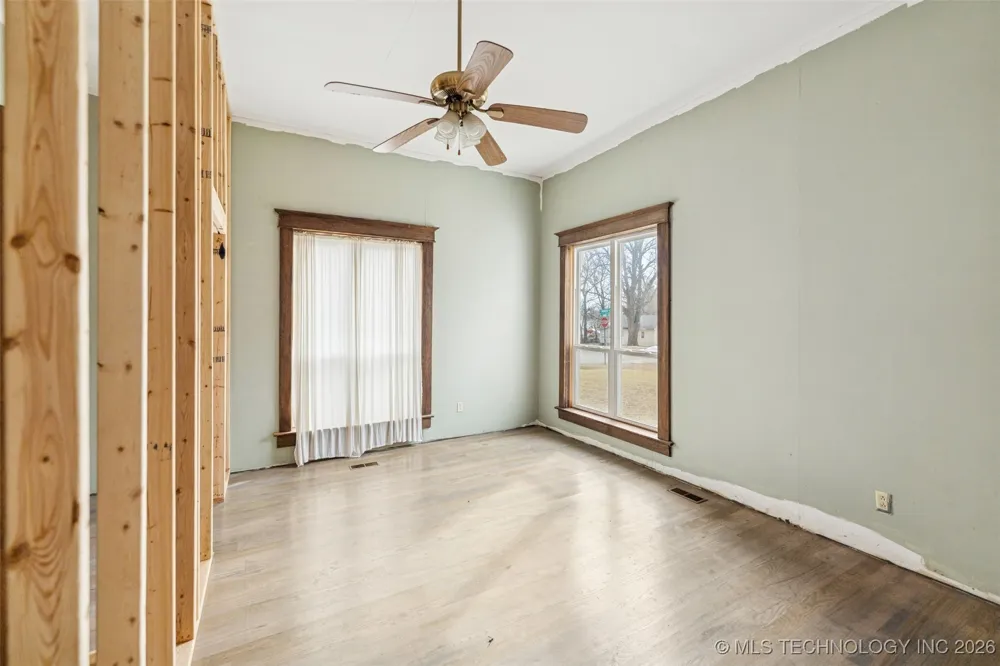 303 Smith Vinita, OK 74301