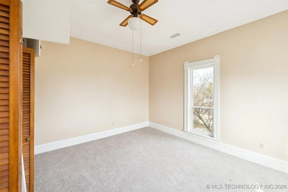 303 Smith Vinita, OK 74301