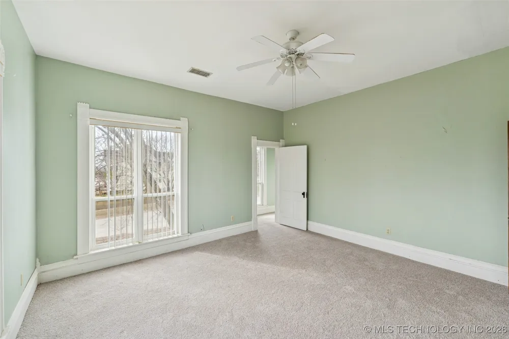 303 Smith Vinita, OK 74301
