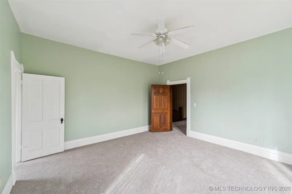 303 Smith Vinita, OK 74301