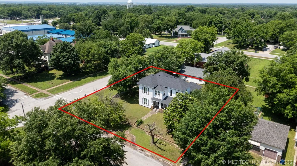 303 Smith Vinita, OK 74301